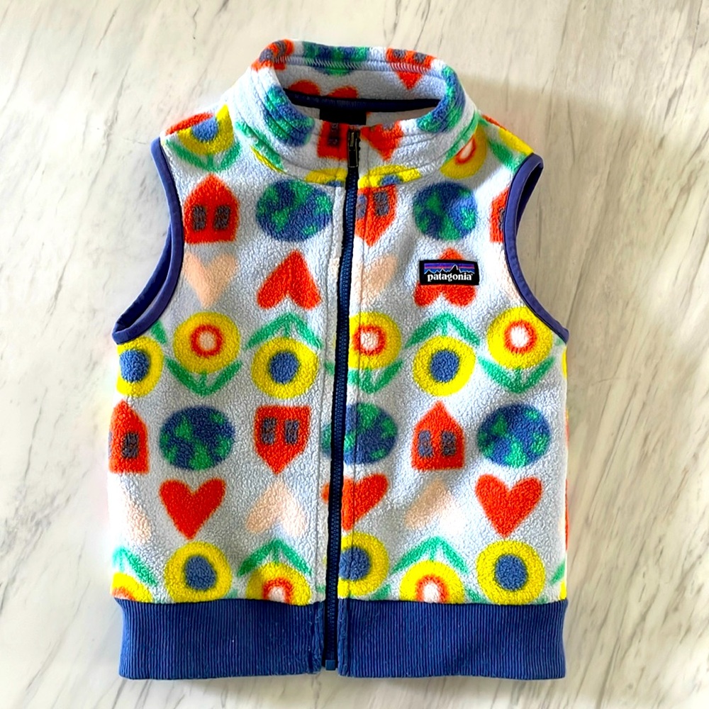 2T Patagonia fleece vest- earth, flowers, hearts